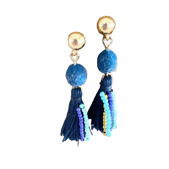 Three (3) Studded and Dangle Earrings - Picture 4 of 6